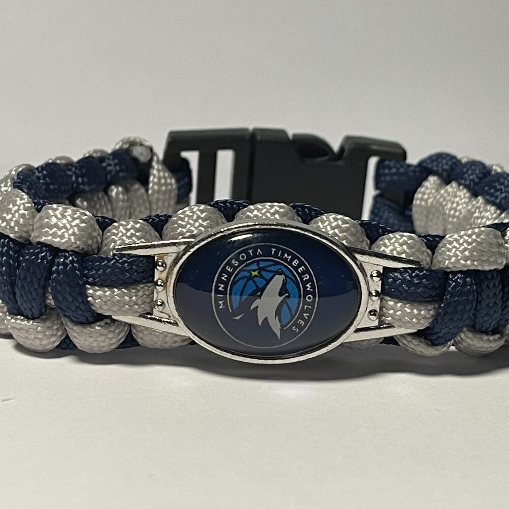 Minnesota Timberwolves NBA Paracord Bracelet NEW